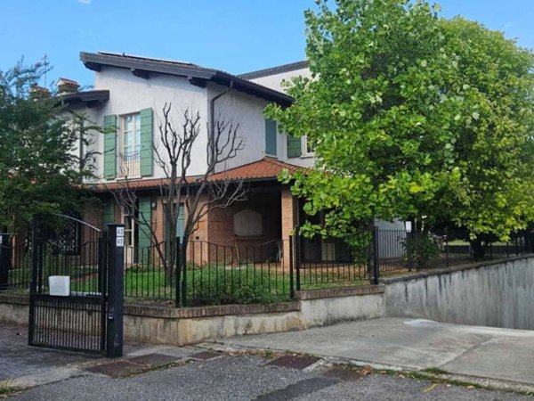 casa indipendente in vendita a Borgosatollo