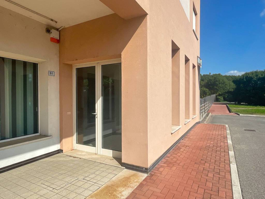 negozio in vendita a Borgosatollo