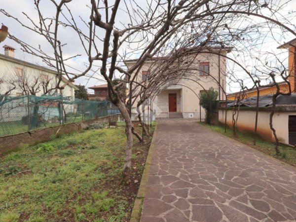 casa indipendente in vendita a Borgosatollo