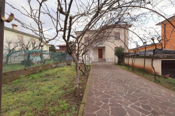 casa indipendente in vendita a Borgosatollo