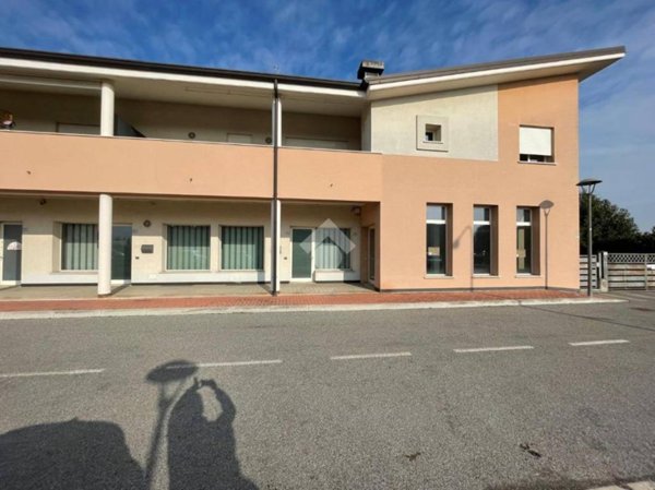 negozio in vendita a Borgosatollo