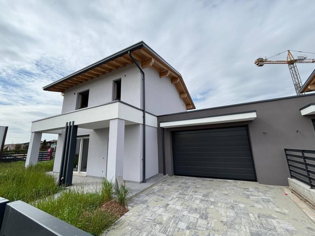 casa indipendente in vendita a Borgosatollo