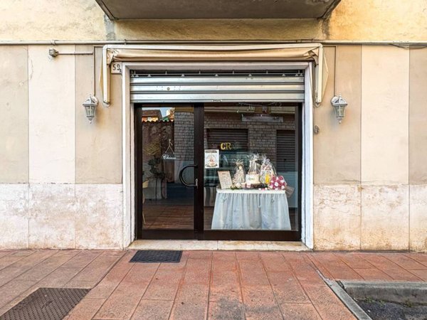 negozio in vendita a Borgosatollo