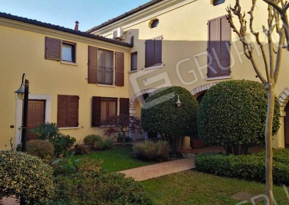appartamento in vendita a Borgosatollo in zona Gerole
