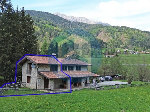 casa indipendente in vendita a Borno