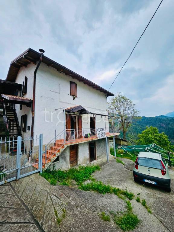 appartamento in vendita a Borno