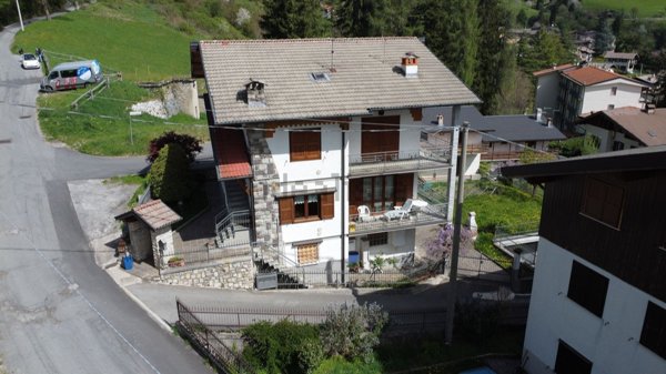 appartamento in vendita a Borno