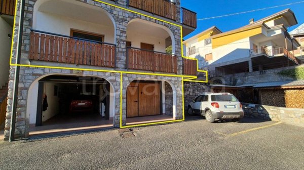 appartamento in vendita a Borno