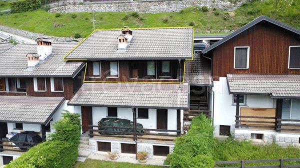 appartamento in vendita a Borno