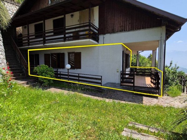 appartamento in vendita a Borno