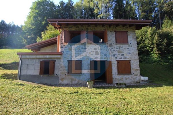 appartamento in vendita a Borno
