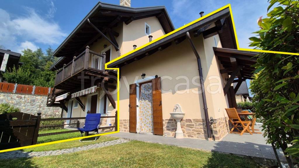 casa indipendente in vendita a Borno