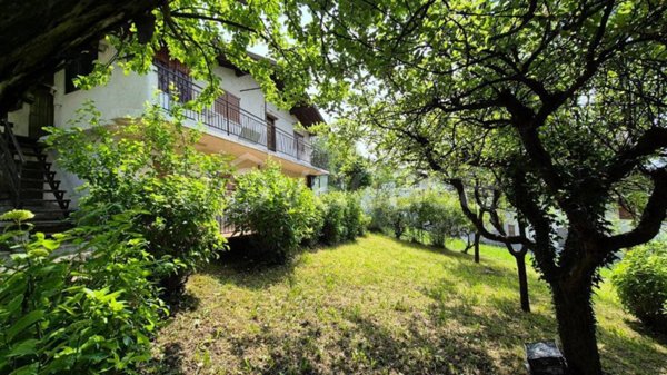 casa indipendente in vendita a Borno