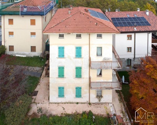 intera palazzina in vendita a Borno