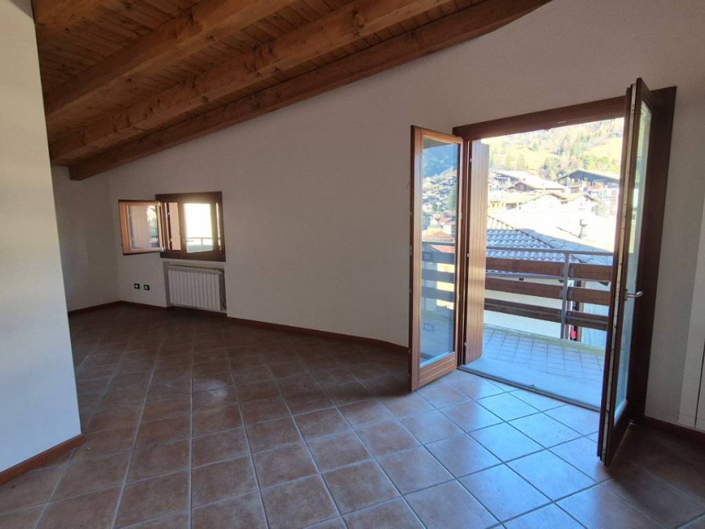 appartamento in vendita a Borno