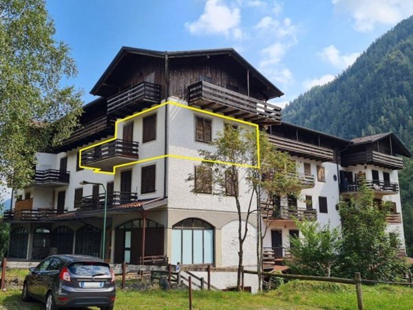 appartamento in vendita a Borno