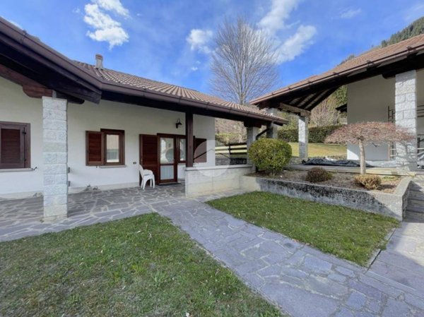 appartamento in vendita a Borno