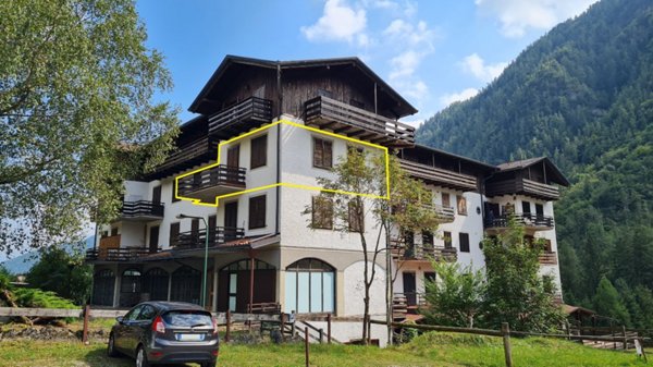 appartamento in vendita a Borno