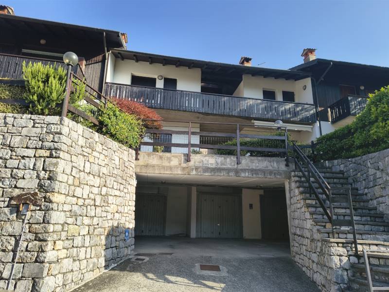 appartamento in vendita a Borno