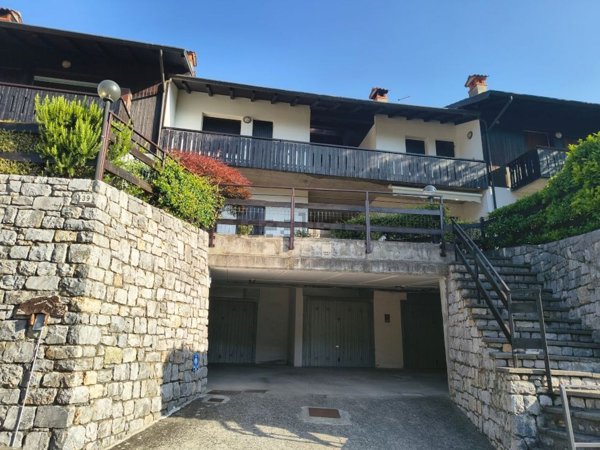 appartamento in vendita a Borno