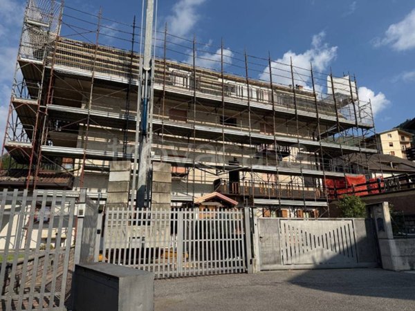appartamento in vendita a Borno