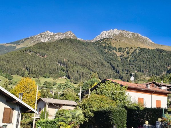 appartamento in vendita a Borno