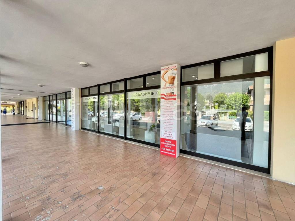 negozio in vendita a Botticino