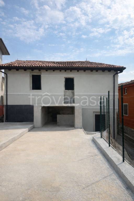 casa indipendente in vendita a Botticino in zona Botticino Mattina