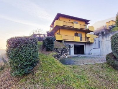 appartamento in vendita a Botticino in zona Botticino Sera