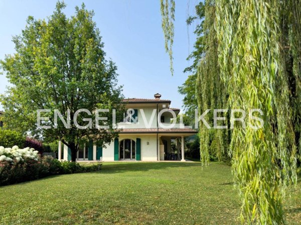 casa indipendente in vendita a Botticino