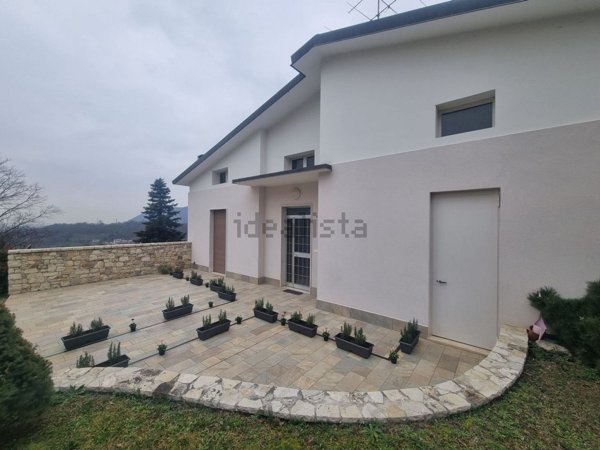 casa indipendente in vendita a Botticino in zona Botticino Mattina