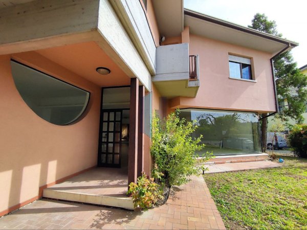 appartamento in vendita a Botticino in zona Botticino Sera