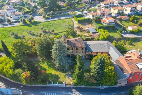 villa in vendita a Botticino in zona Botticino Sera