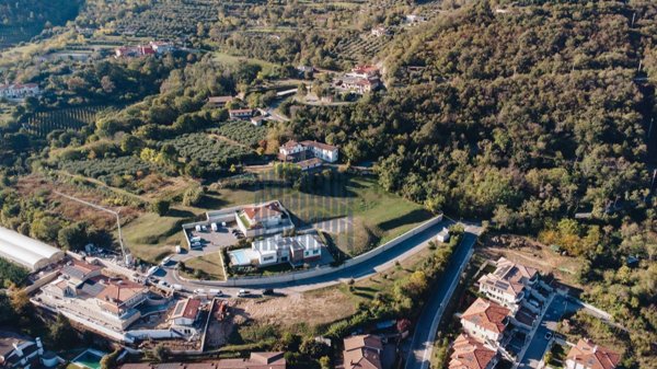 casa indipendente in vendita a Botticino in zona Botticino Sera