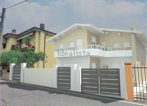 casa indipendente in vendita a Botticino