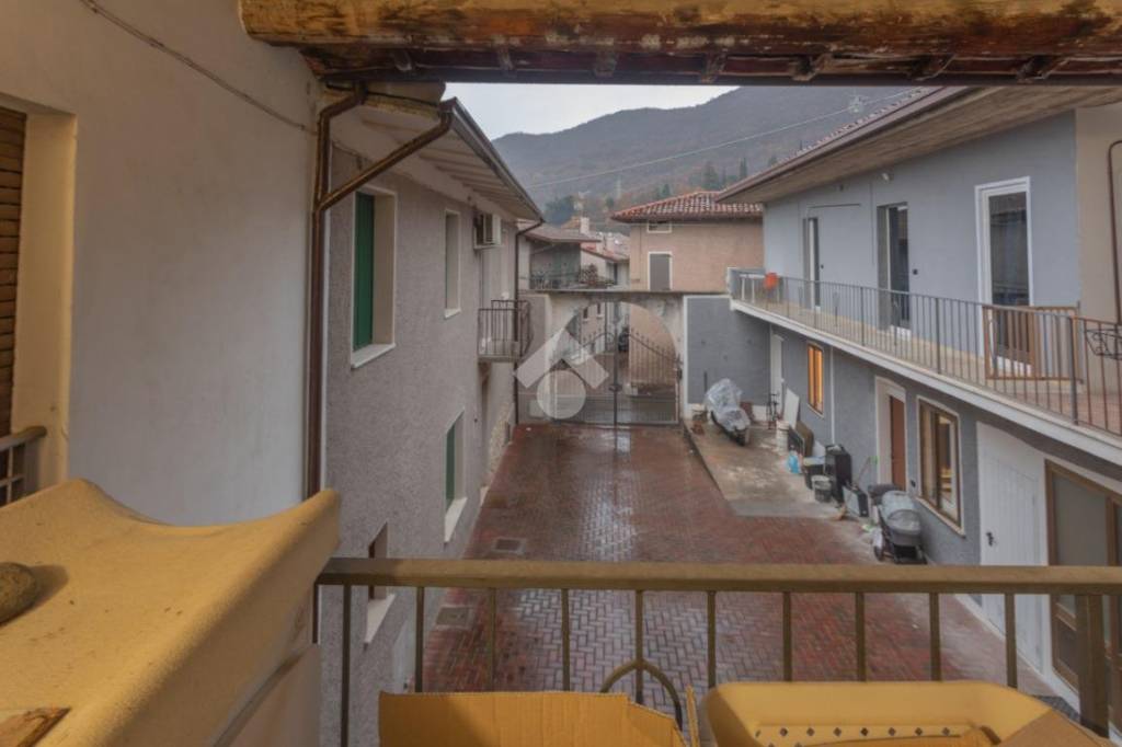 casa indipendente in vendita a Botticino in zona Botticino Sera
