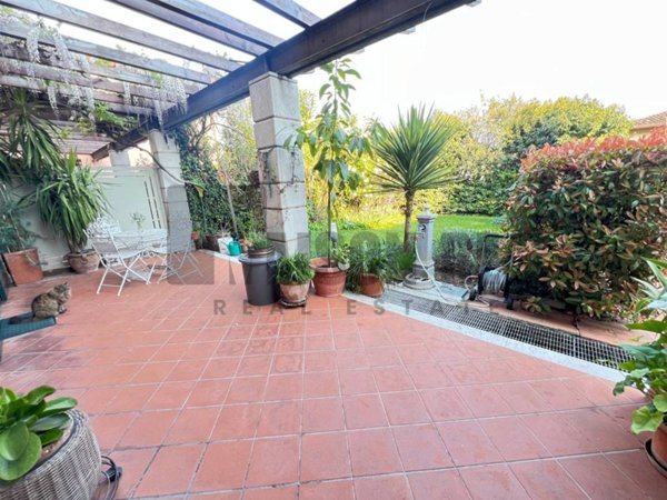 casa indipendente in vendita a Botticino