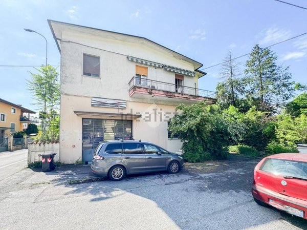 capannone in vendita a Botticino