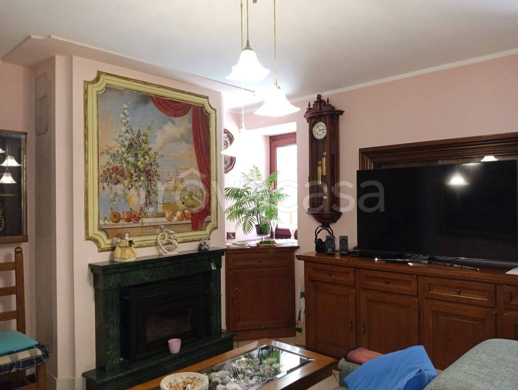 casa indipendente in vendita a Botticino in zona Botticino Sera