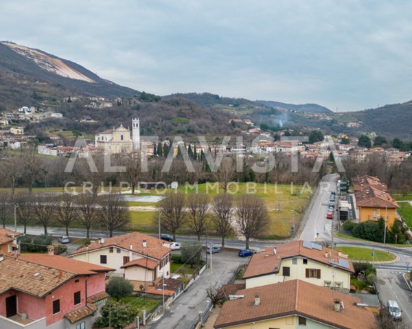 casa indipendente in vendita a Botticino in zona Botticino Mattina