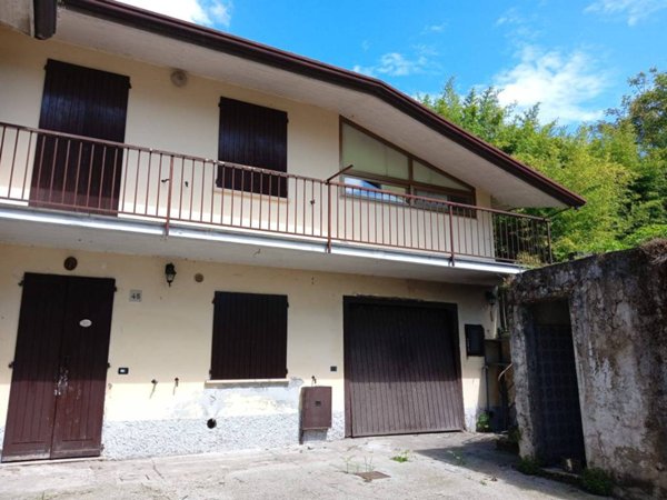 casa indipendente in vendita a Botticino in zona Botticino Sera