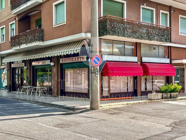 negozio in vendita a Botticino