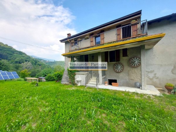casa indipendente in vendita a Botticino