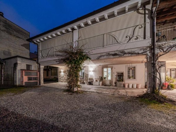 appartamento in vendita a Botticino in zona Botticino Sera