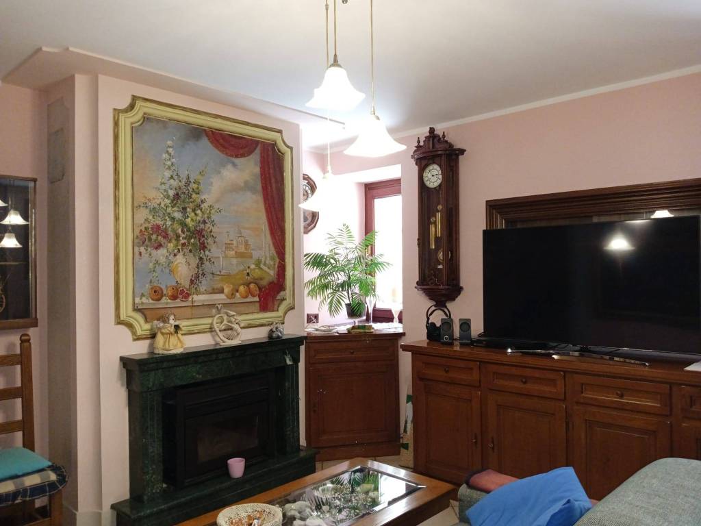 casa indipendente in vendita a Botticino in zona Botticino Sera