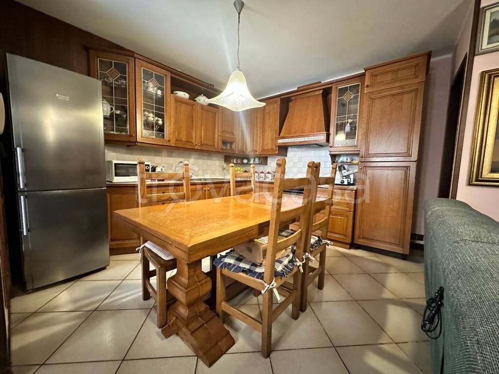 casa indipendente in vendita a Botticino in zona Botticino Sera