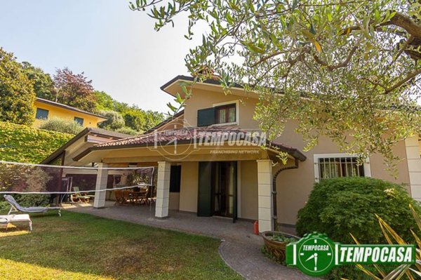 casa indipendente in vendita a Botticino in zona Botticino Mattina