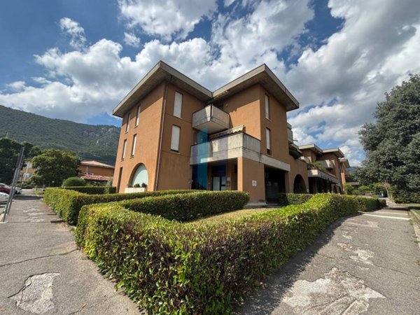 appartamento in vendita a Botticino in zona Botticino Sera