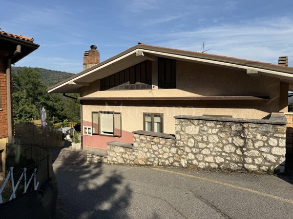 casa indipendente in vendita a Botticino in zona San Gallo