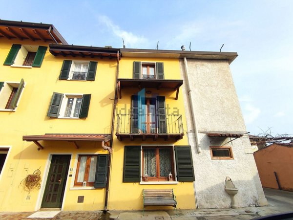 quadrivano in vendita a Botticino in zona Botticino Sera